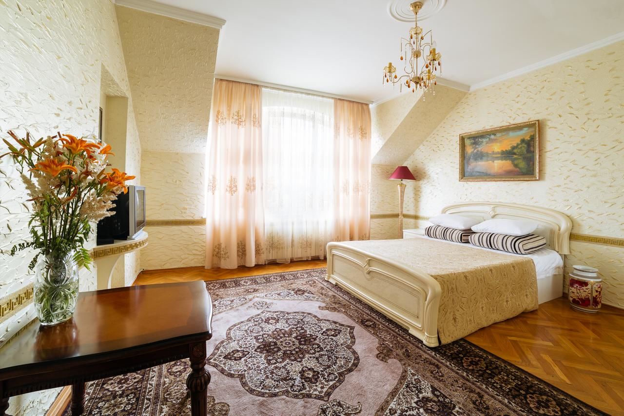 Отель Ezio Palace Hotel Кишинёв-14