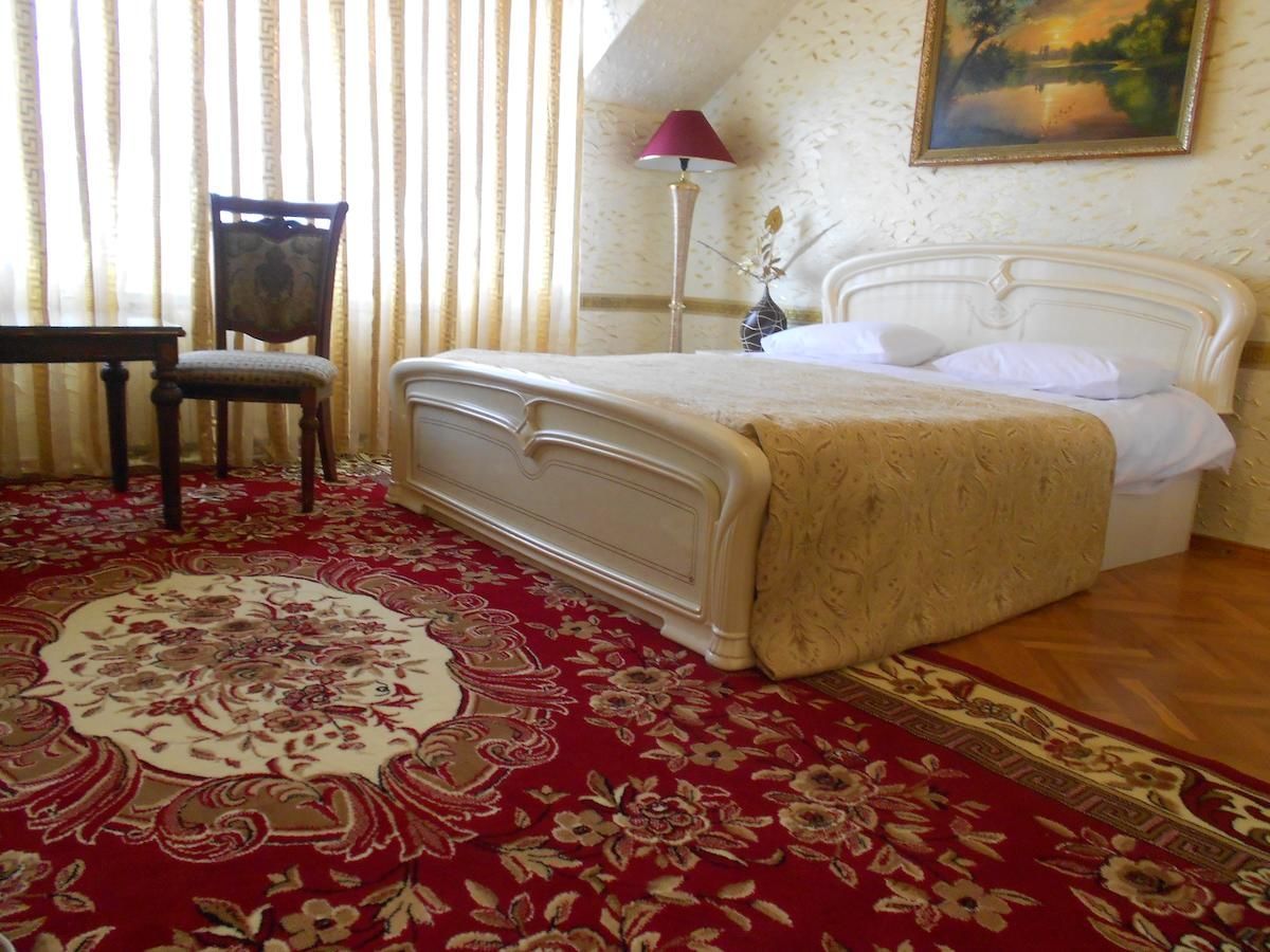 Отель Ezio Palace Hotel Кишинёв-30